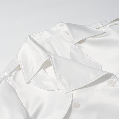 Long sleeved white double breasted loose jacket for women